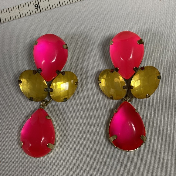 Vintage 80’s hot pink and yellow rhinestone earrings - Picture 6 of 8